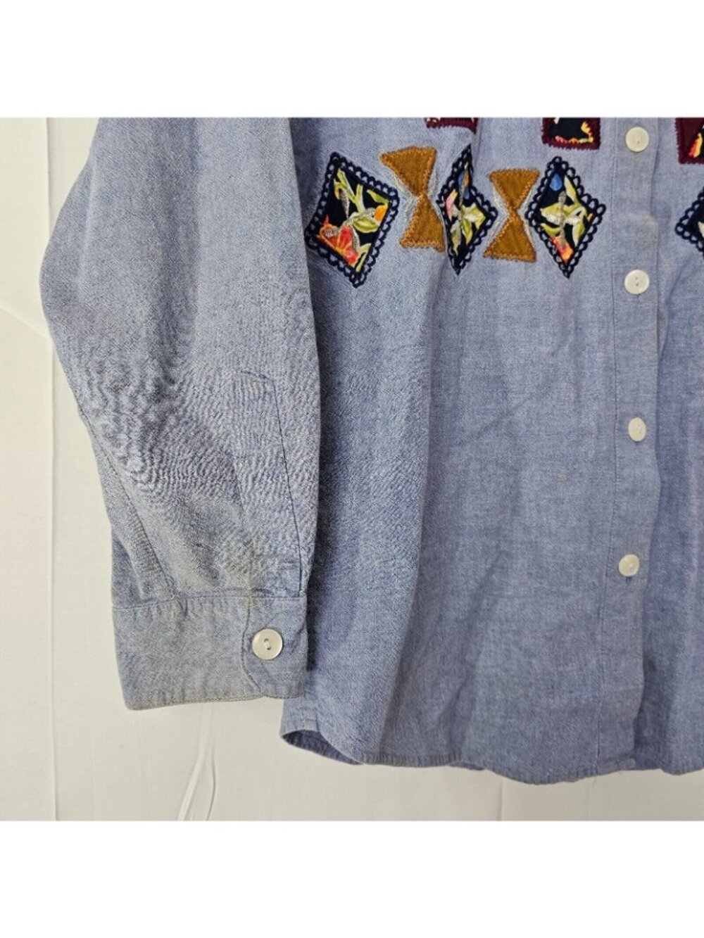 Jane Ashley Button Up Shirt Womens Medium Blue Denim Embroidered Cotton Y2K - Picture 4 of 10